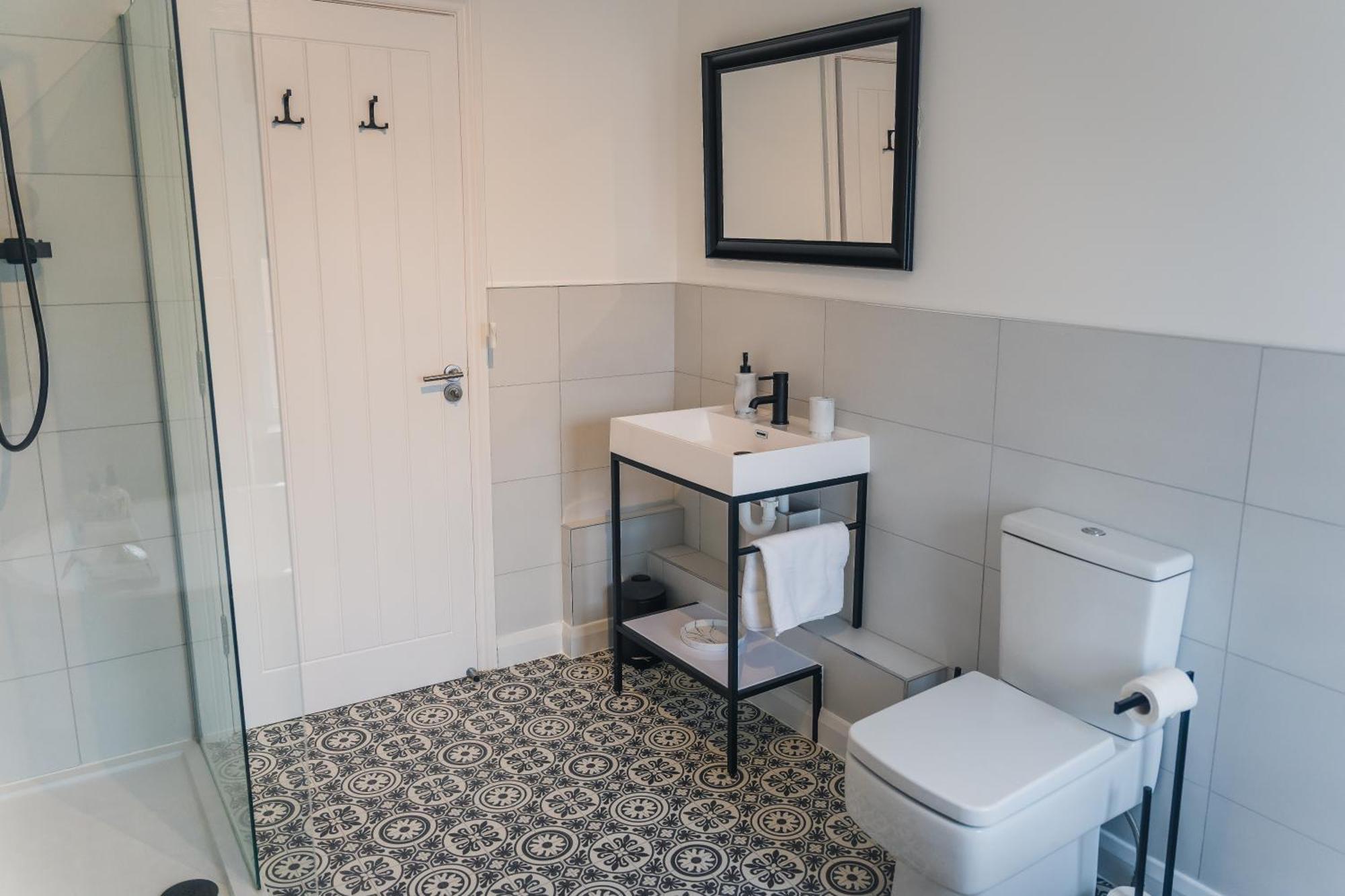 Charming 2-bedroom In Leamington Spa