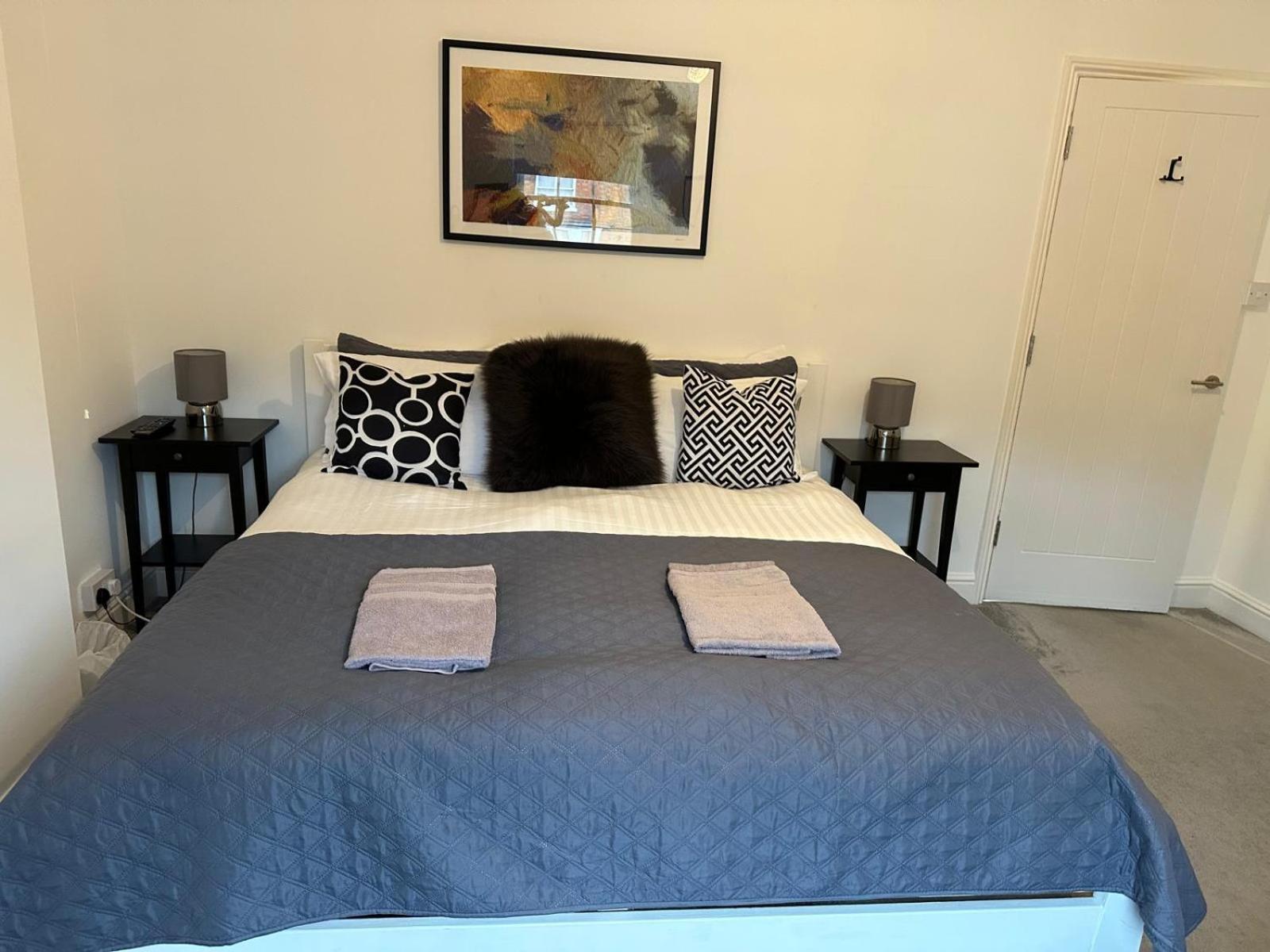Charming 2-bedroom In Leamington Spa